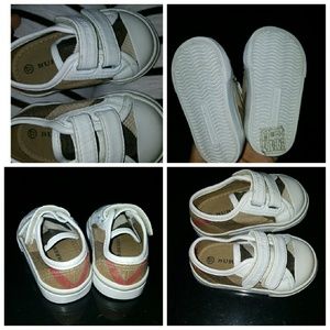 Baby Burberry sneakers size 17