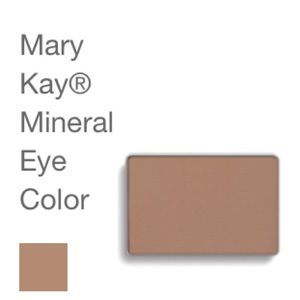 Mary Kay mineral eye color: Almond