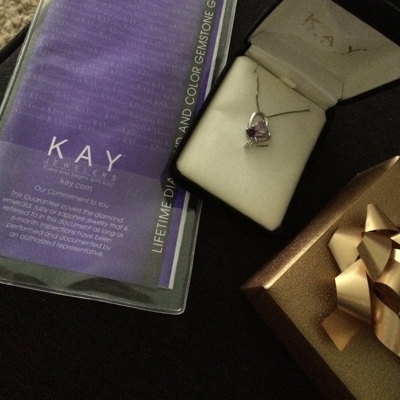 Brand new purple Kay jewelers necklace.