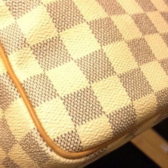 Louis Vuitton hand bag - Picture 4 of 4