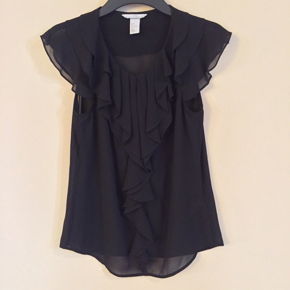 NWOT- H&M Flutter Top