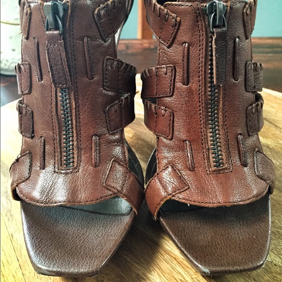 Jessica Simpson Heels