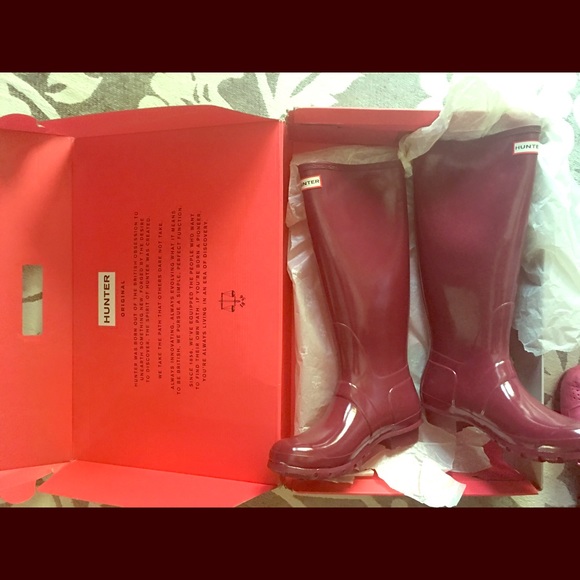 Hunter Gloss Rainboots