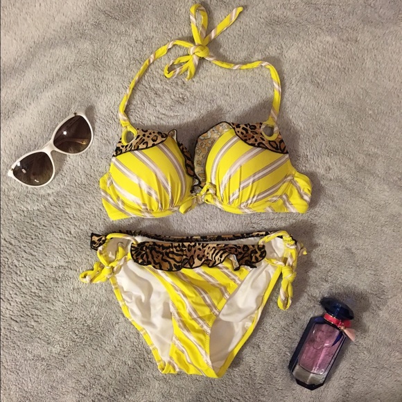 Yellow striped/cheetah bikini