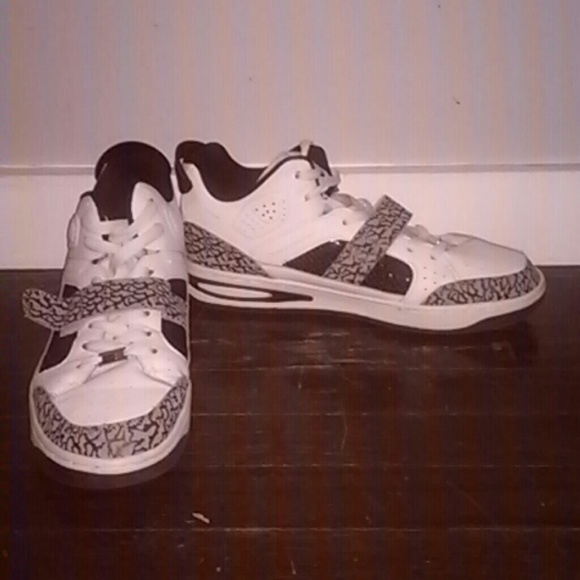 Phat farm sneakers