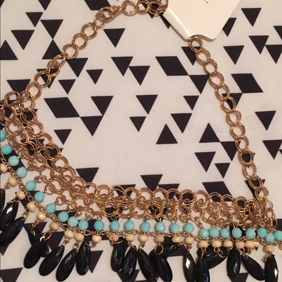 NWT Statement Necklace