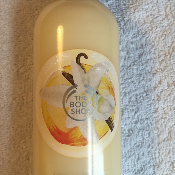 The Body Shop Vanilla Brûlée Shower Gel🚿🛁❤️!