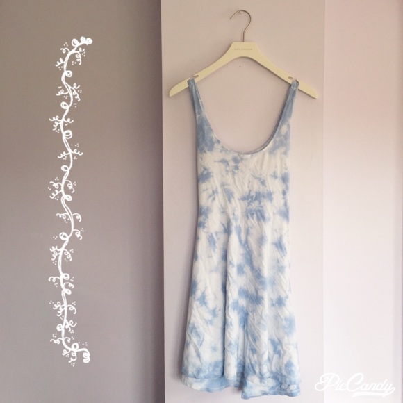 TYE DYE SUMMER DRESS