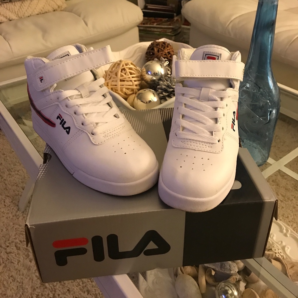 Kids size 3 Fila