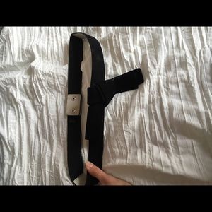 Love offers! Cute midwaist belt