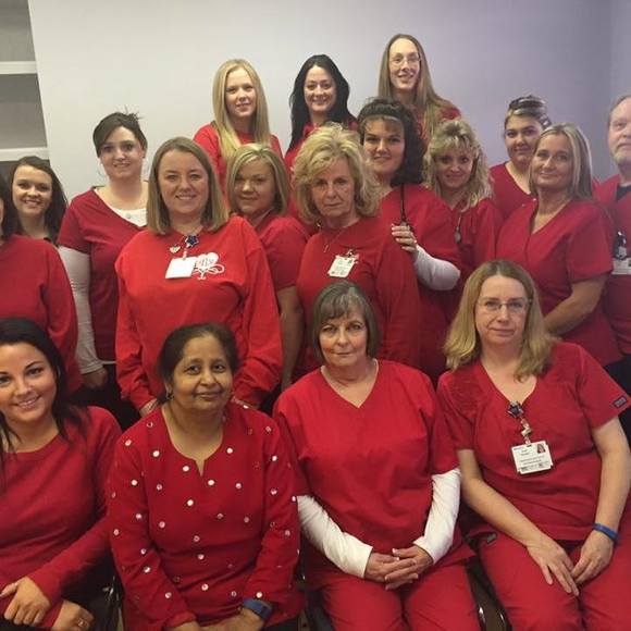 Meet your Posher, Julia - Picture 1 of 1