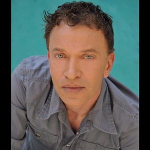 Meet your Posher, Erol