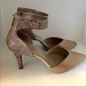 Bandolino strappy nude heel