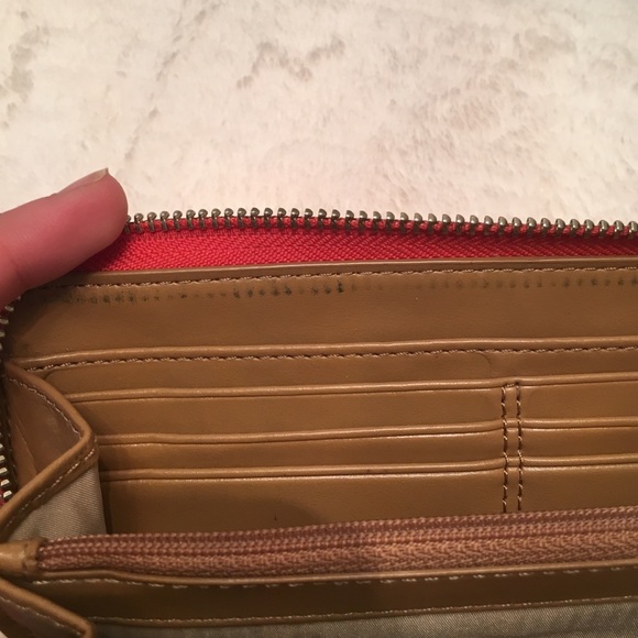 Coach Wallet - Picture 3 of 4