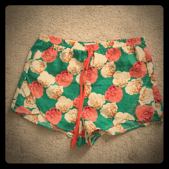 Floral print summer shorts