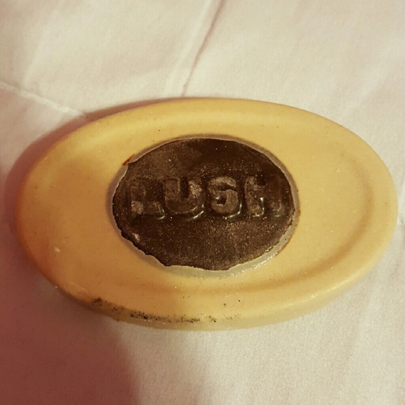 Lush Dirty massage bar