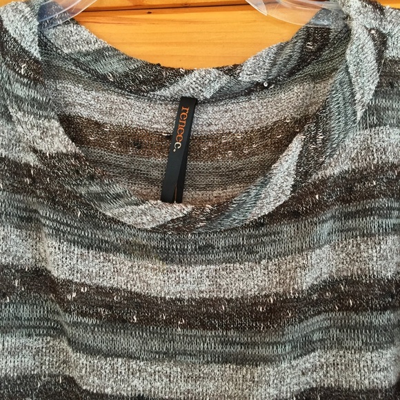 Beautiful Boho Knit Large Top Blouse - Picture 2 of 3