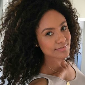 Meet your Posher, Violet