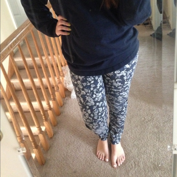 H&M Patterned Jeggings