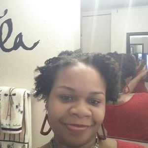 Meet your Posher, Sheila