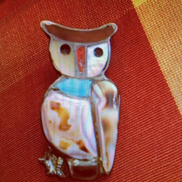 Zuni owl brooch and pendant