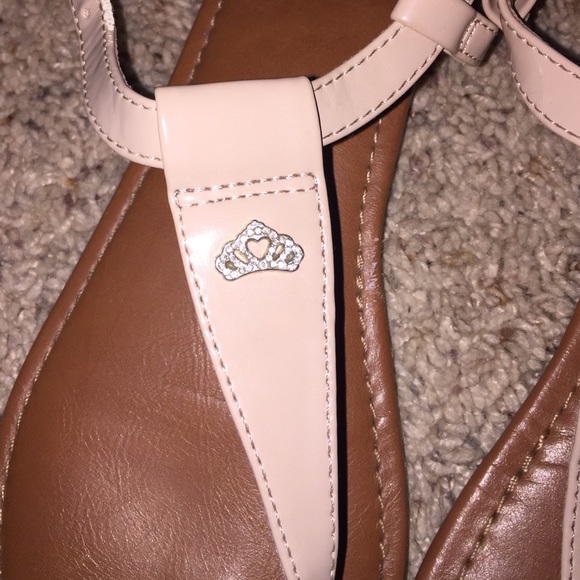 SOLD!! - Picture 2 of 3