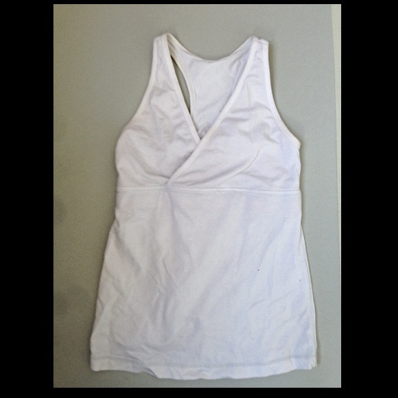 Lululemon v neck tank top workout