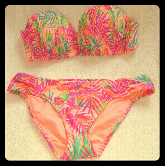 Padded push up bandeau bikini