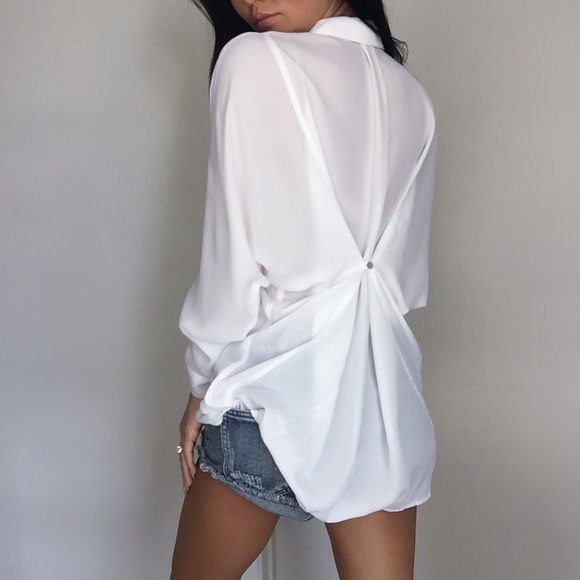 •SOLD OUT•" White LUX Blouse" - Picture 3 of 4