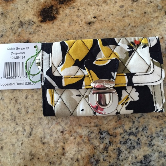 Nwt Vera Bradley change wallet