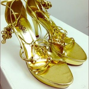 South Pole ~ Gold Heel with Leg Straps