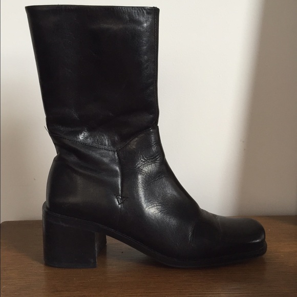 Vintage Black 90's Square Toe Boot