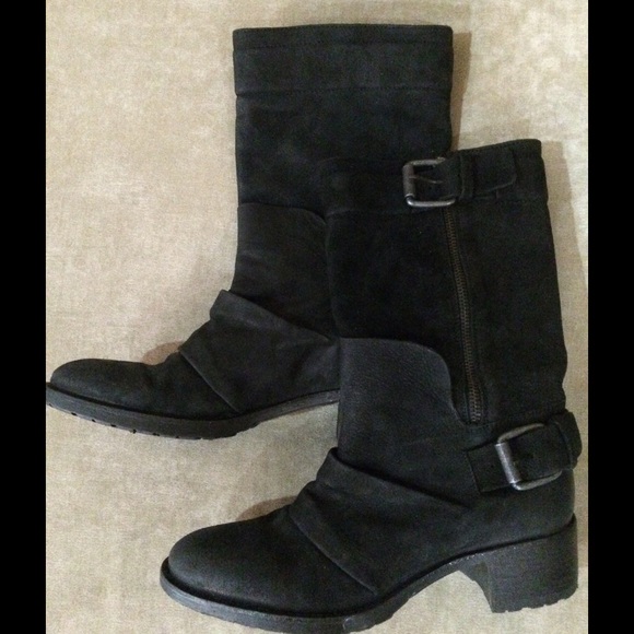Vera wang boots♥️♥️♥️