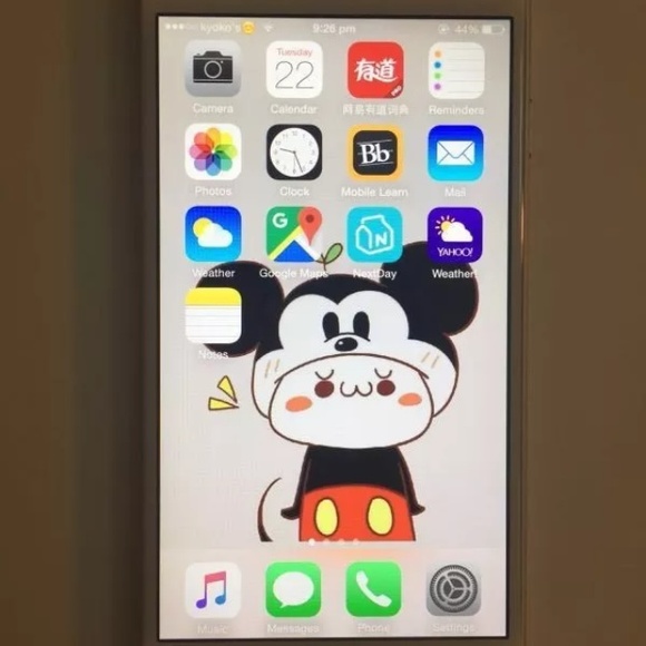 Apple IPhone 6 (Unlocked) 16gb Gold