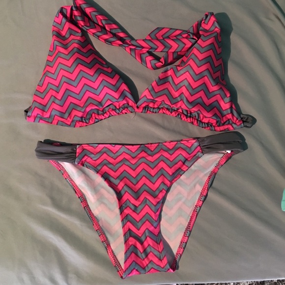 Bathing suit