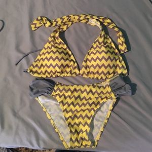 Bathing suit