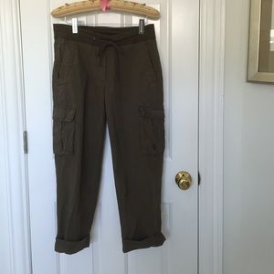 James Perse olive Capri pants