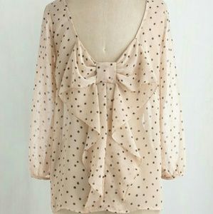 Super cute ModCloth size M cream/black bow top
