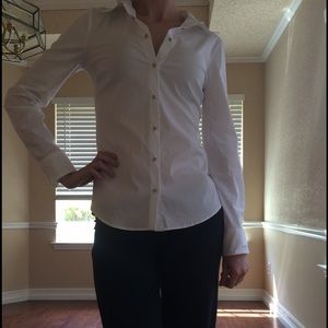 Zara shirt must go👍🏻💃🏻