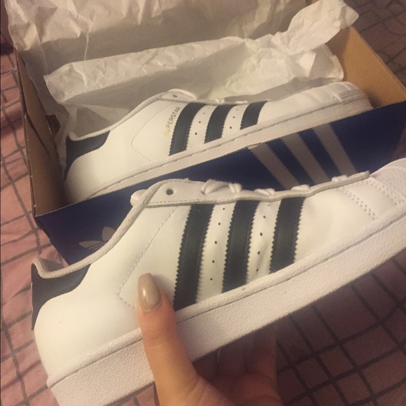 Adidas Superstar