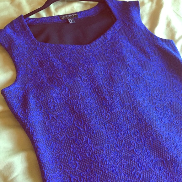 *Sent to ThredUp* Lace Pattern Bodycon Dress