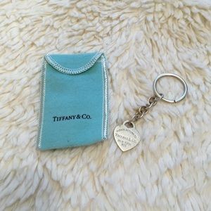 💙Return to Tiffany's keychain💙