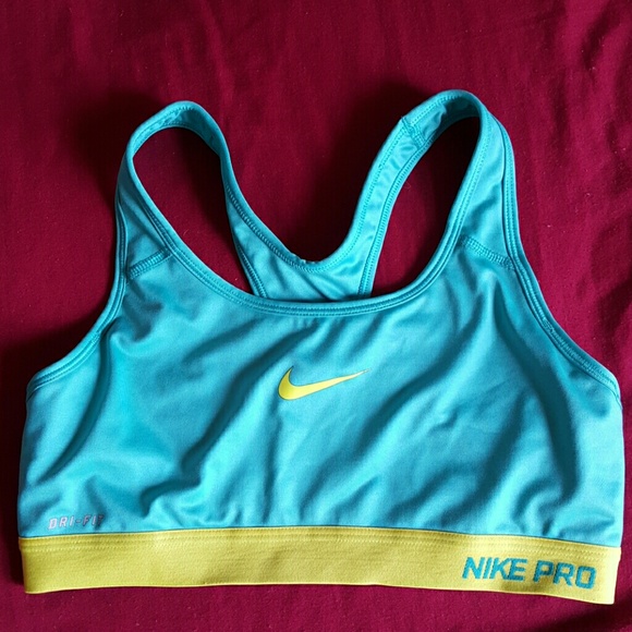 Nike sports bra
