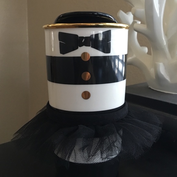 ‼️SALE‼️Alice + Olivia for Starbucks Travel Mug ❤