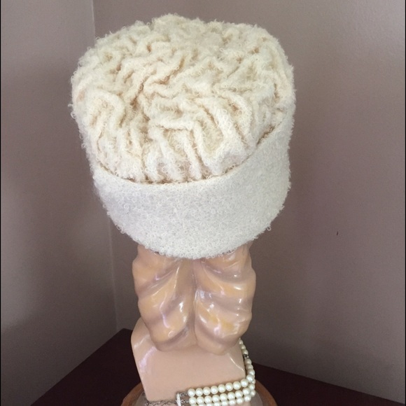 RARE Pillbox Hat, PRISTINE Vintage Style! So MINT! - Picture 2 of 4