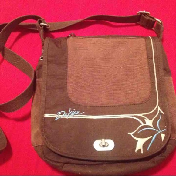 Brown dakine purse