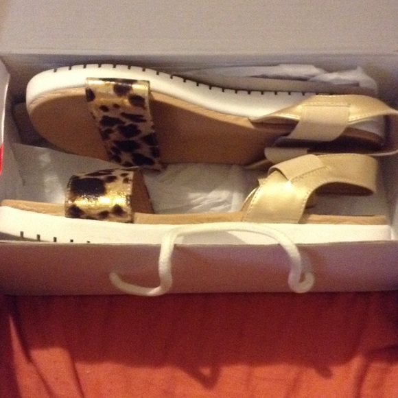 Sandals😍 - Picture 4 of 4