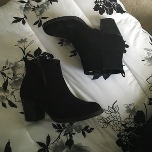 Ankle boots