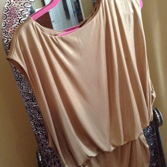 Dress - Picture 2 of 4