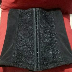 Underbust corset